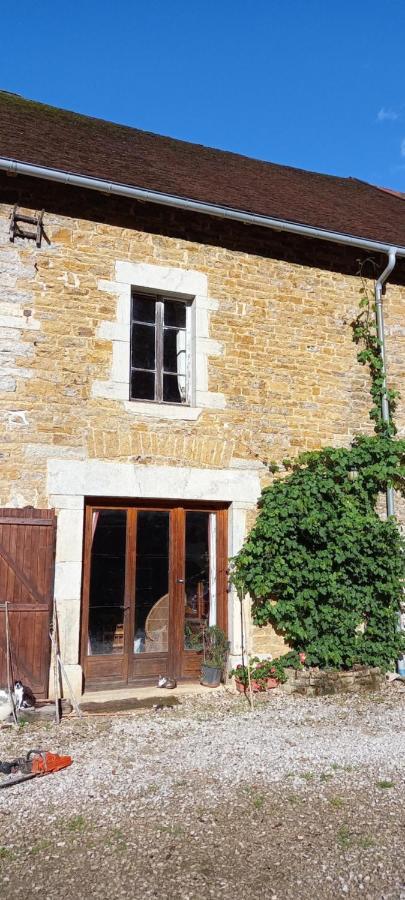 Appartement De Charme Dans Une Maison Isolee Presilly  Luaran gambar