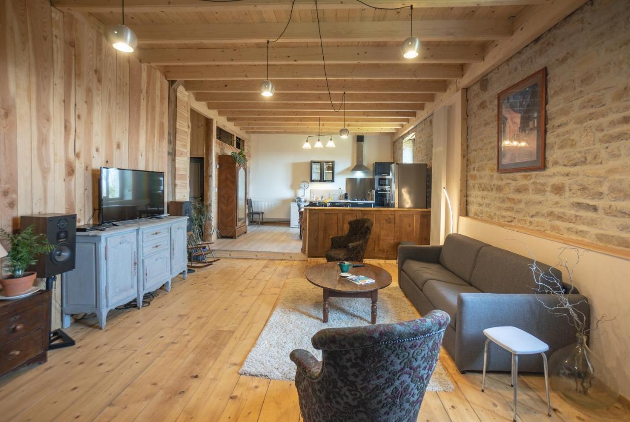 Appartement De Charme Dans Une Maison Isolee Presilly  Luaran gambar