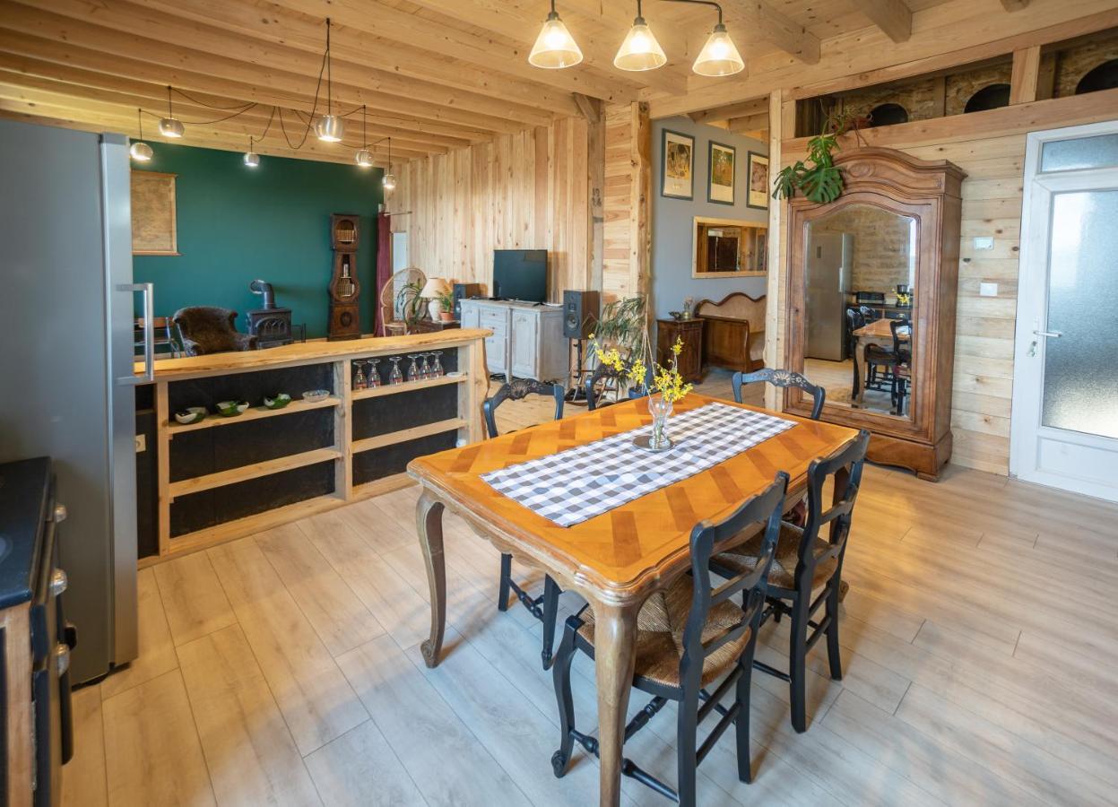 Appartement De Charme Dans Une Maison Isolee Presilly  Luaran gambar